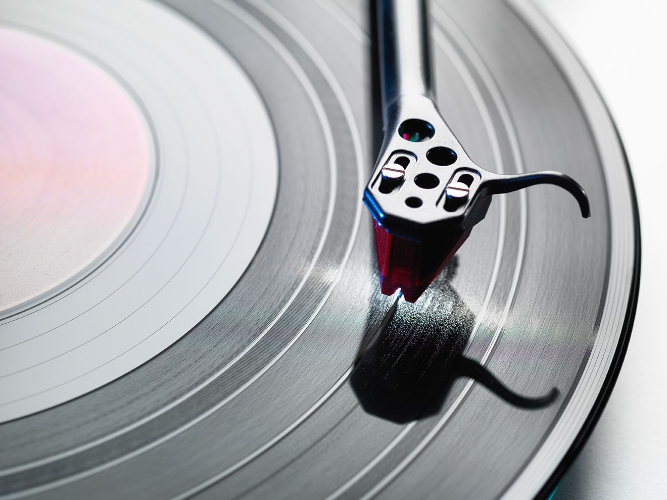 Vinyl Records – Timeless Sound, Authentic Feel